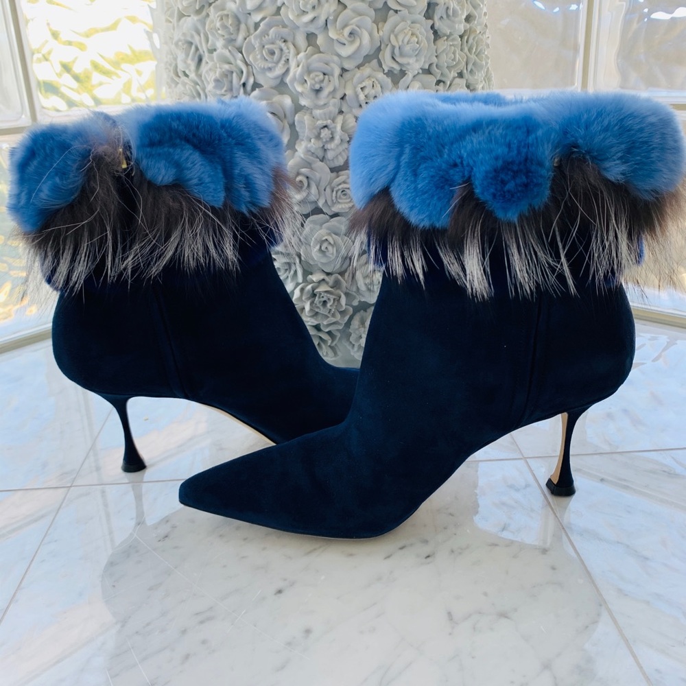 MANOLO BLAHNIK blue suede remola fur-trim booties